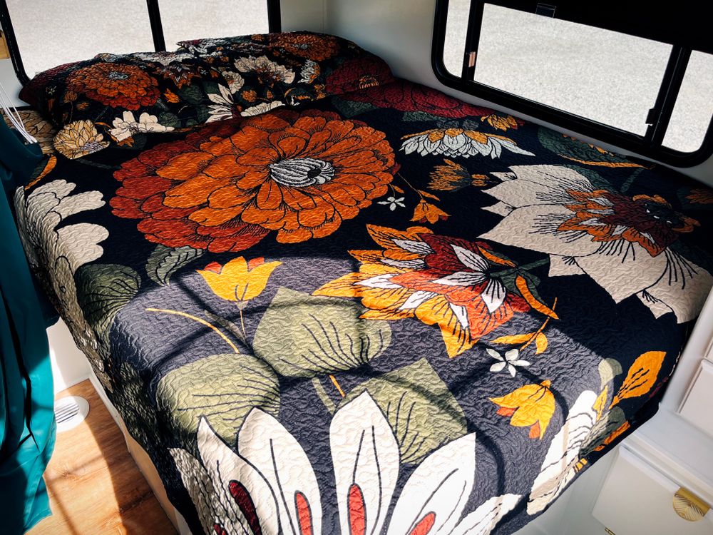 All Photos for Mauka to Makai RV Renovations in Los Angeles, CA