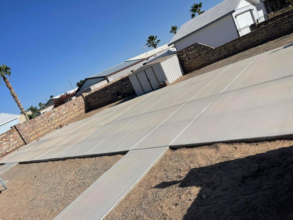 All Photos for Oliver L. Palm & Tree services in Yuma County, AZ