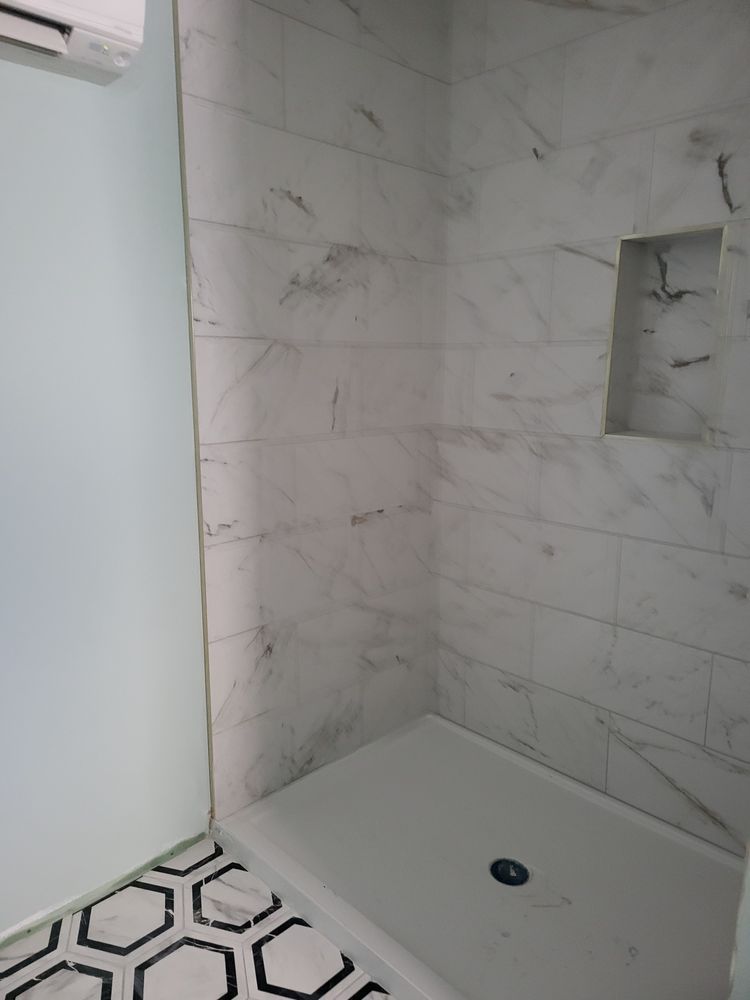 Custom Tile Showers for VersaTile in Deerfield, NH