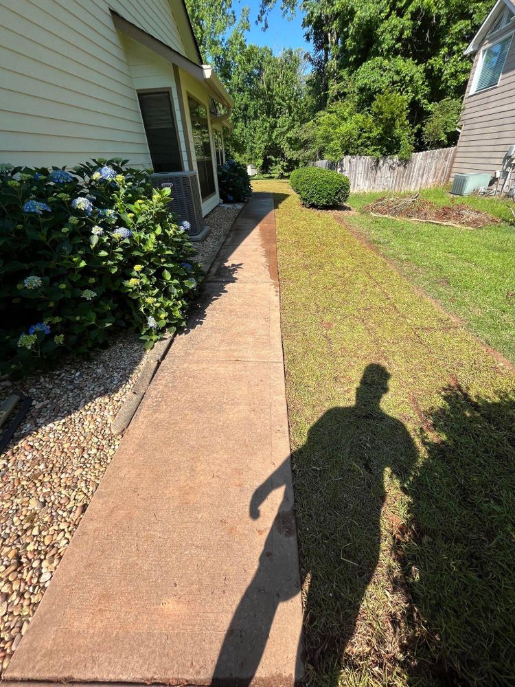 Mulch Installation for Zambrana Landscaping in Cobb County, GA