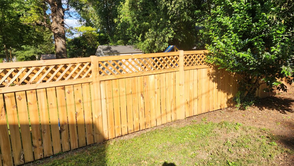 Wood Privacy Fence - Charlotte, NC for Fence My Lawn in Charlotte, NC