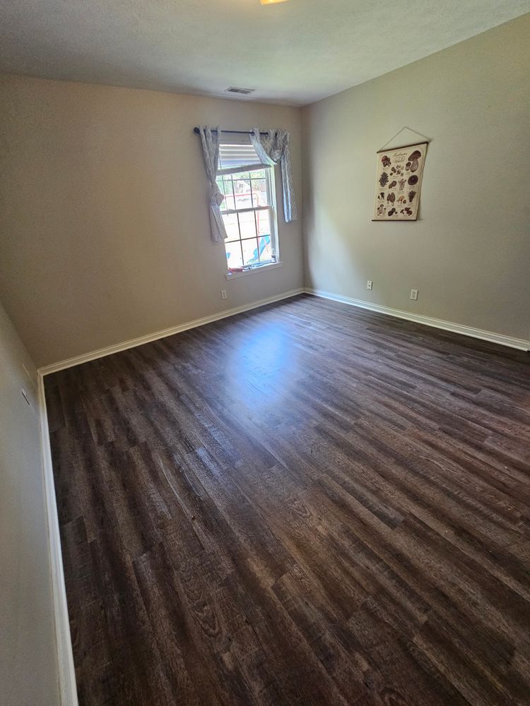 Flooring for E and C Handyman and Construction in Owensboro, KY