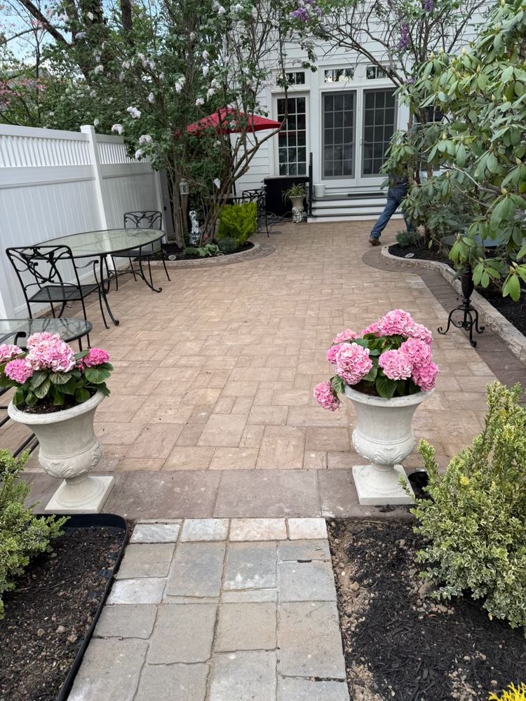Patios & Walkways for Green Way Landscape and Building Maintenance in Princeton, NJ
