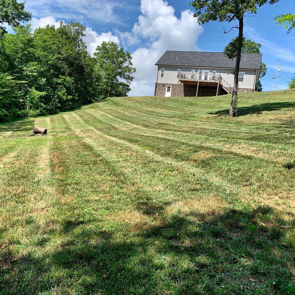 lawn and landscape services for 3R Outdoor in Morristown, TN