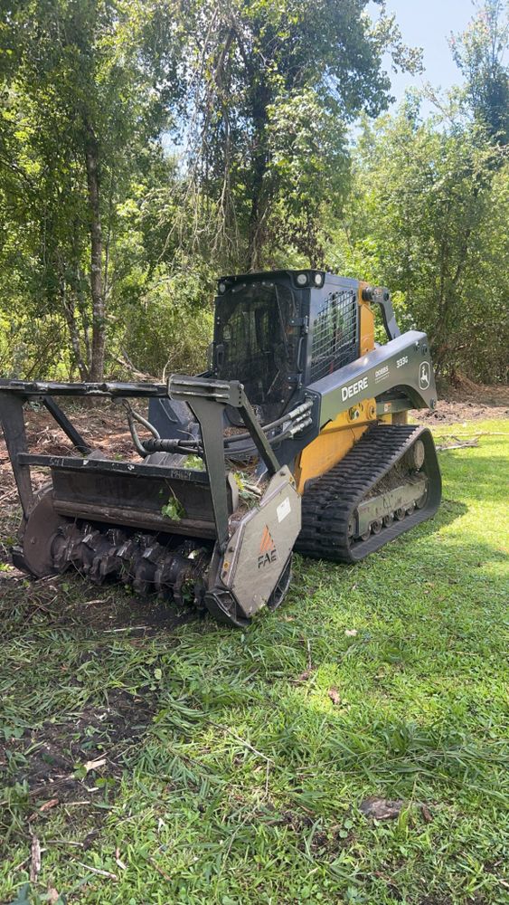 Our skilled excavating contractor team provides precise, efficient excavation services, ensuring your residential project has a solid foundation. From site preparation to grading, we deliver reliability and exceptional results for homeowners. for Bay Hill Development LLC in Savannah, Georgia