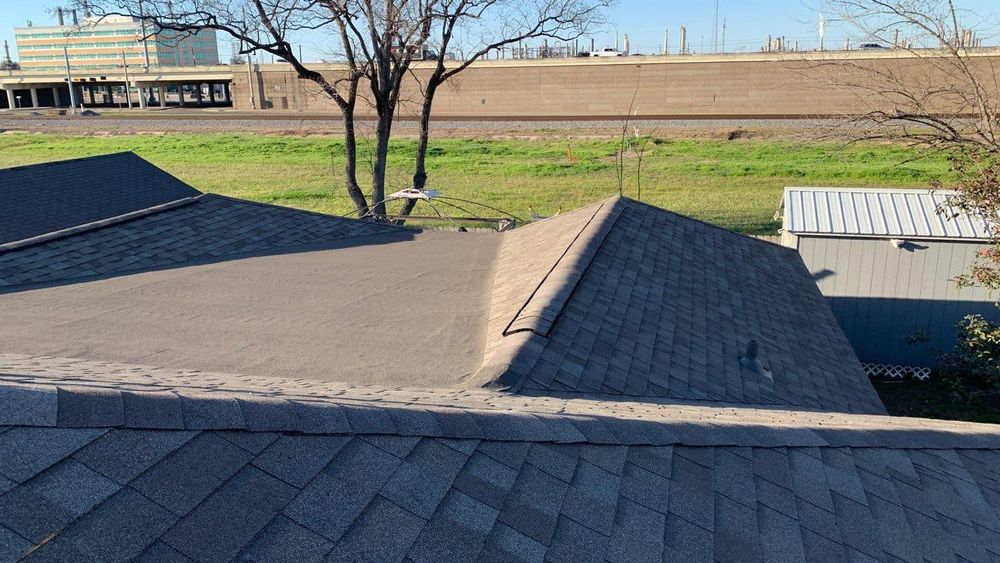 Roofing for Sigaran Innovations LLC in League City, TX