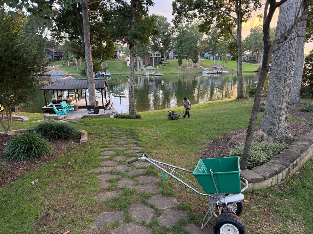Seasonal Contracts for America's Top Pick Lawn & Landscaping in Gastonia, NC