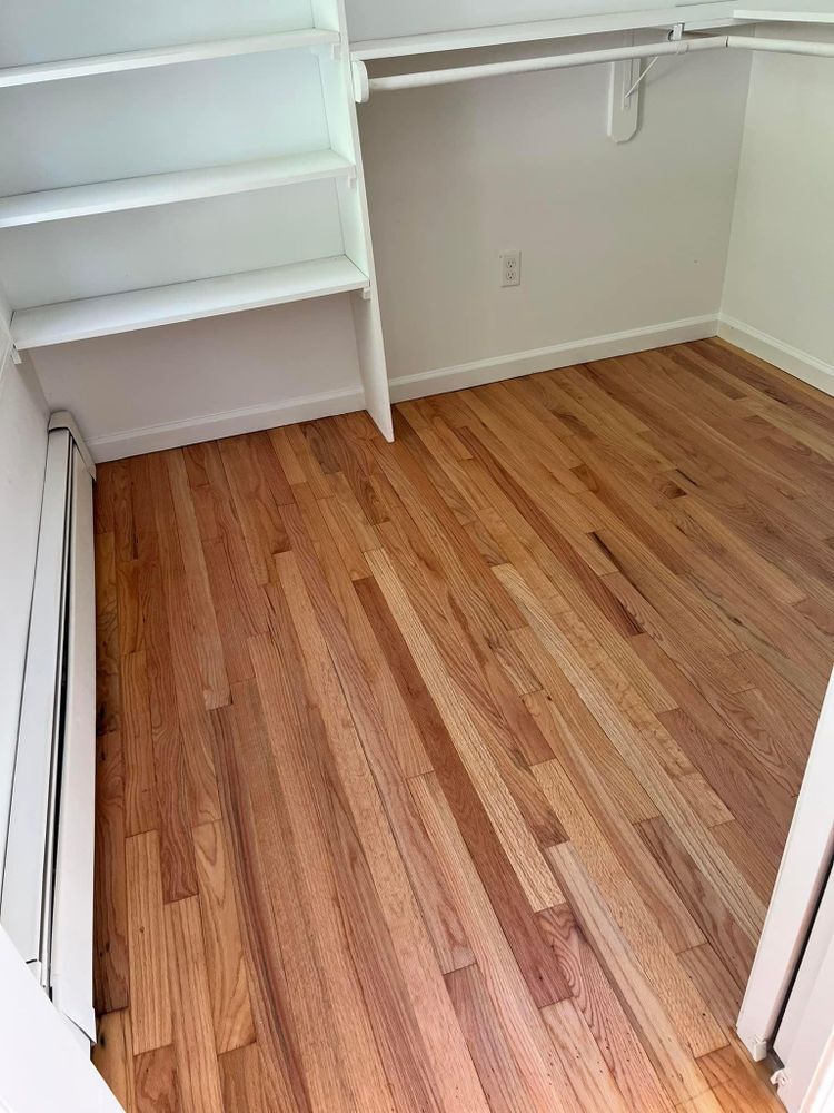 All Photos for Laura Mae Properties in Wolcott, CT