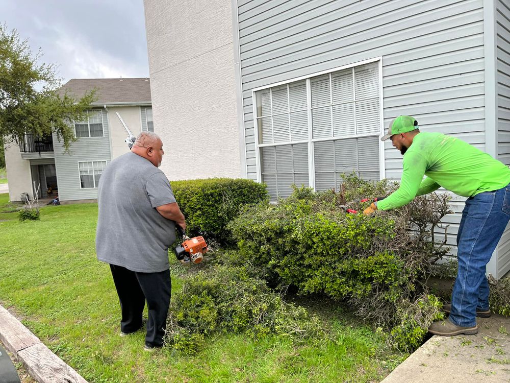 LL Lawn Service & Shredding team in Kenedy, TX - people or person