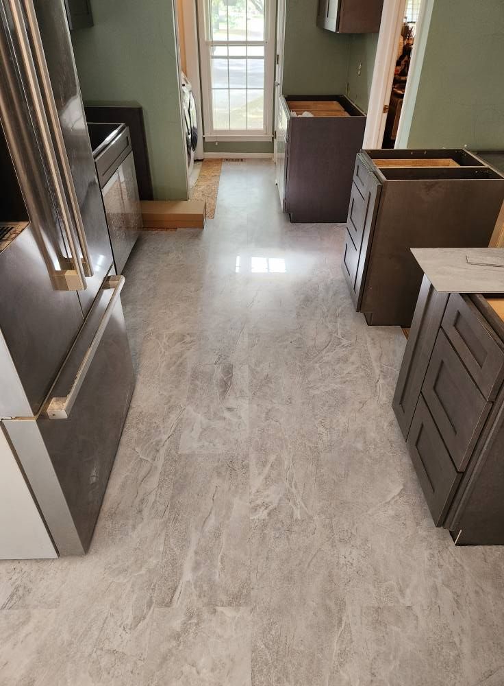 All Photos for Gunderson & Ranieri Remodeling & Rentals  in Columbia,  SC