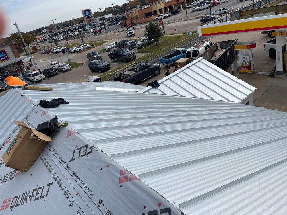 Pantengo,Tx Standing Seam Metal job  for Double RR Construction in Royse City, TX