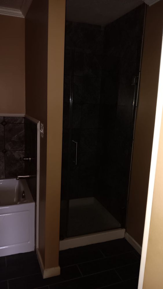 Fence and Full Home Interior Painting and Drywall repair for Dead Tree General Contracting in Carbondale, Illinois