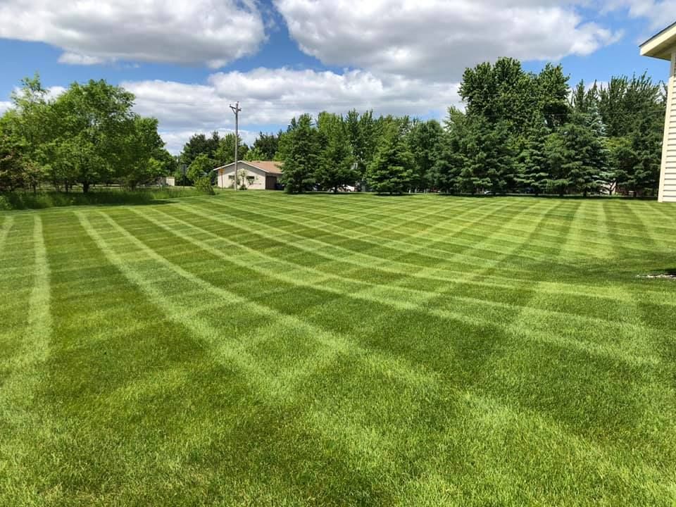 All Photos for LB's Lawn and Snow, LLC in Saint Cloud, MN