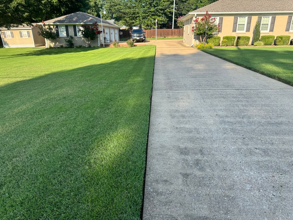 All Photos for Apex Lawn & Landscaping INC in Dyersburg, TN