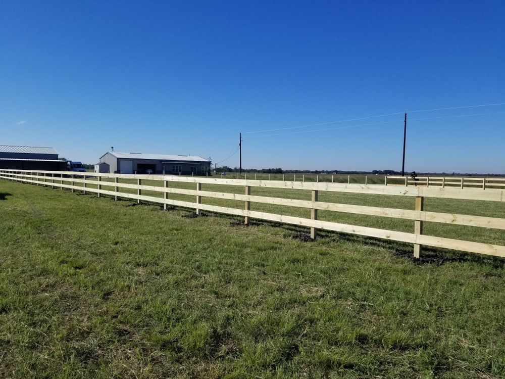 3 and 4 Board Fencing (optional wire added) for Pride Of Texas Fence Company in Brookshire, TX