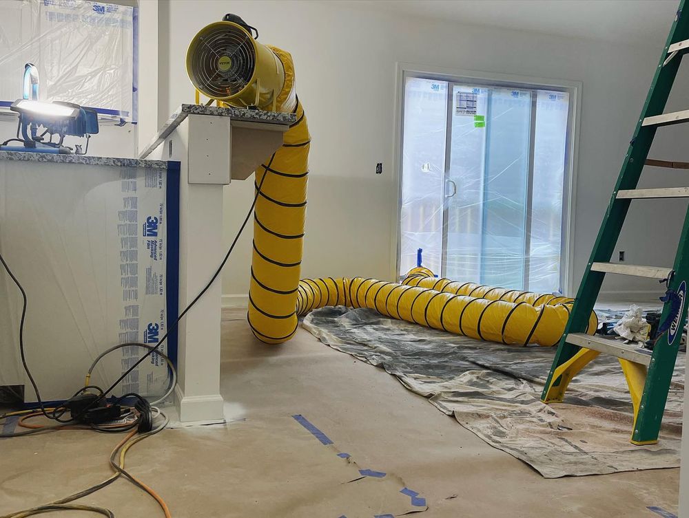 We can help with drywall repairs for all sizes of damages. We have a wide range of experience in both drywall and plastering to ensure your property looks its best. for Apex Painting in Livonia, MI