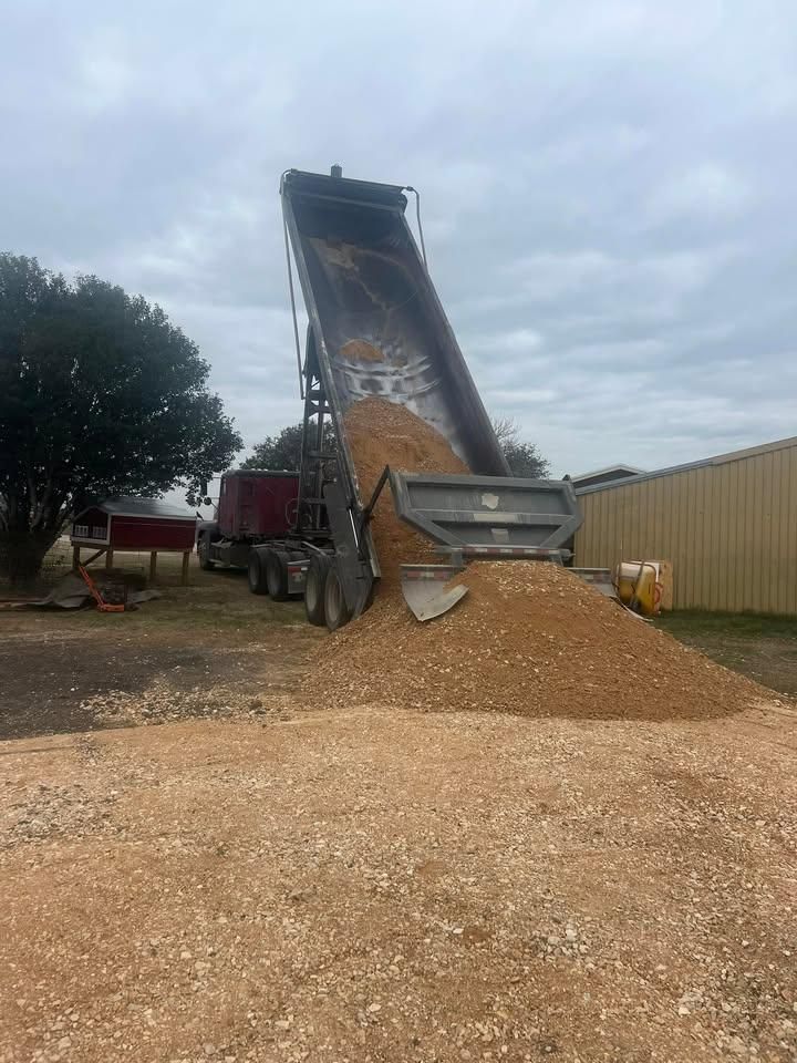 All Photos for King Services in Seguin, TX