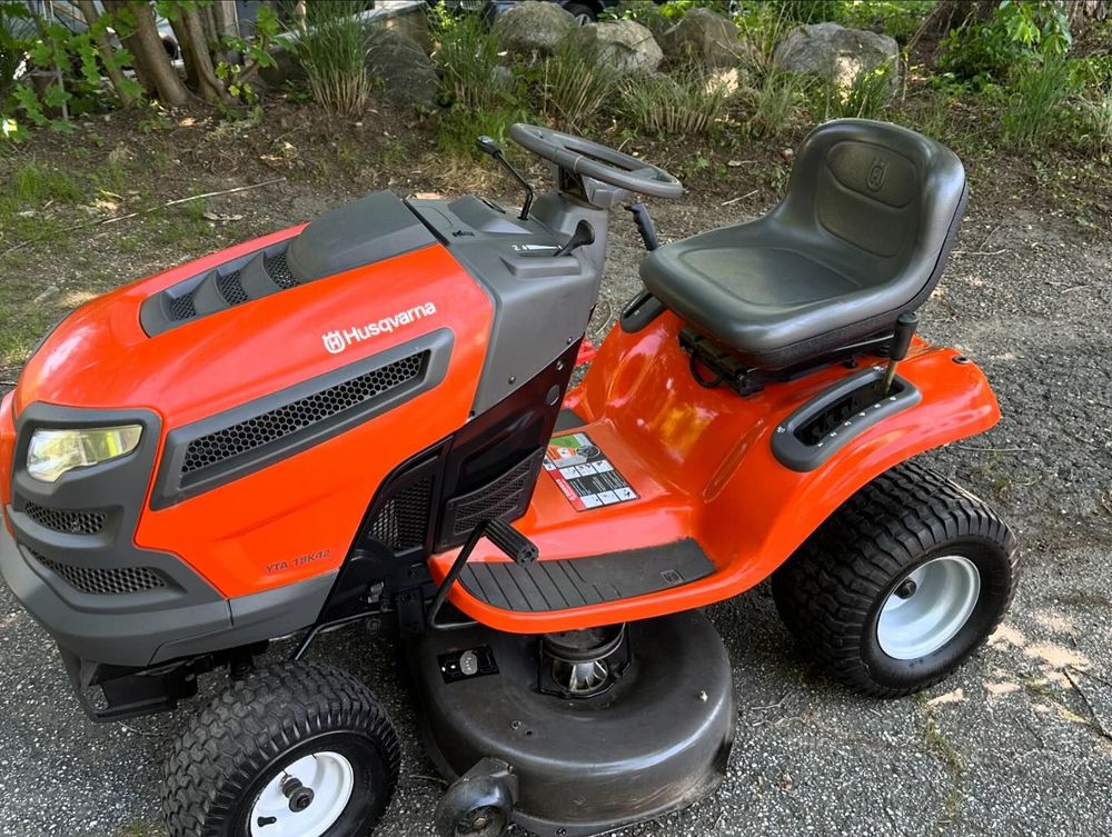 Our Landscape Equipments service offers repair and maintenance for all your outdoor power equipment needs, ensuring your tools are in top working condition to keep your yard looking pristine. for Big Al's Power Sports in New Haven, CT