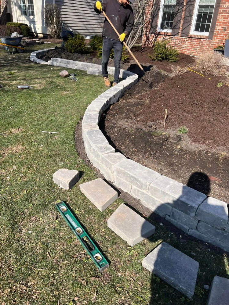 Hardscaping for R&L Deluxe Landscaping in Hanover Park, IL