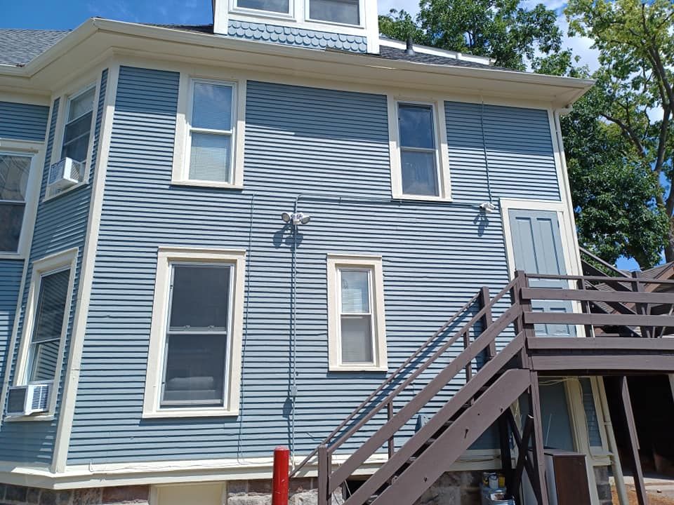 Exterior Painting for B & L Painting LLC in Riverview, MI
