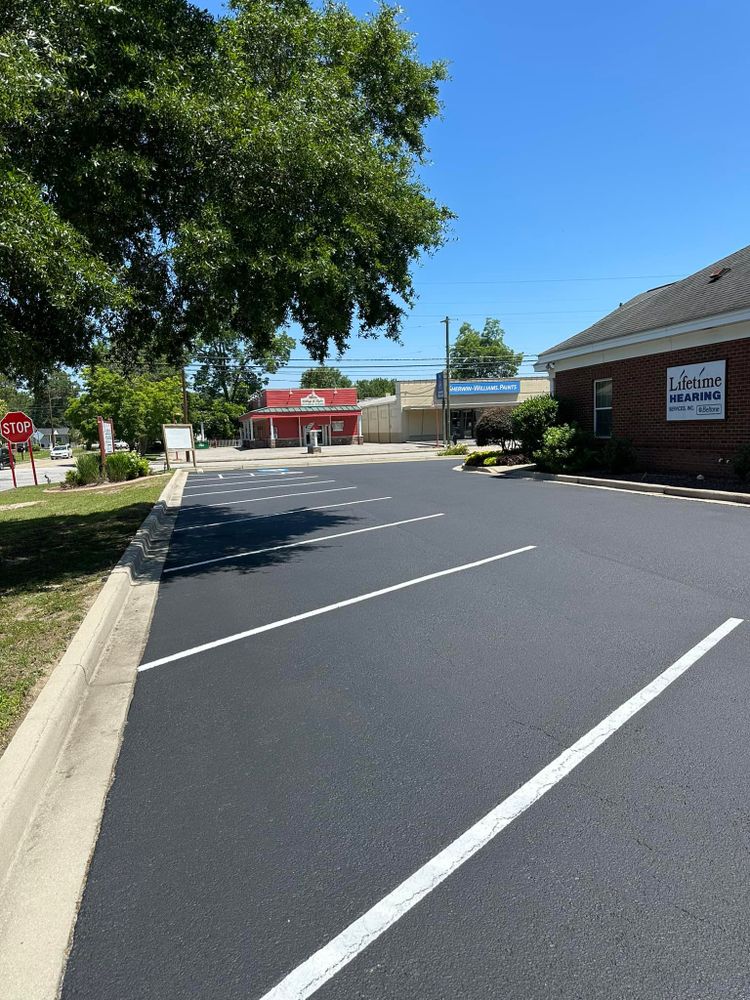 Asphalt for Blacktop Sealcoating in Hartsville, SC