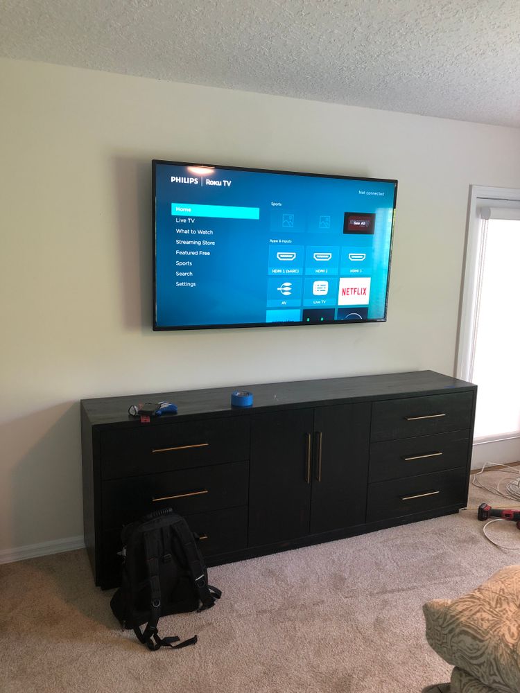 All Photos for Lawerence TV Mounting in Jacksonville, FL