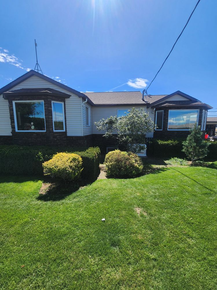 Pj and Trisha Gasseling  for Custom Valley Construction   in Sunnyside, Washington