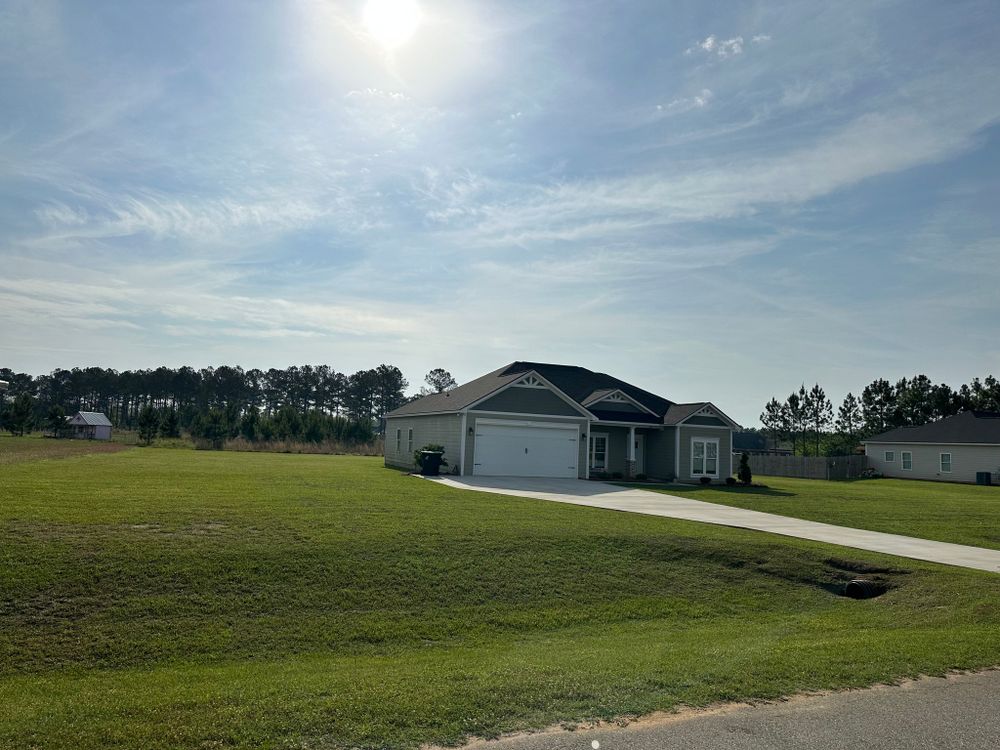 All Photos for Miracle Works Landscaping in Albany, GA