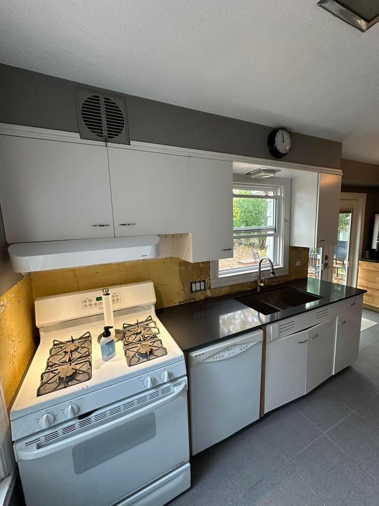 All Photos for Matt Meranda Painting in Grand Rapids, MI