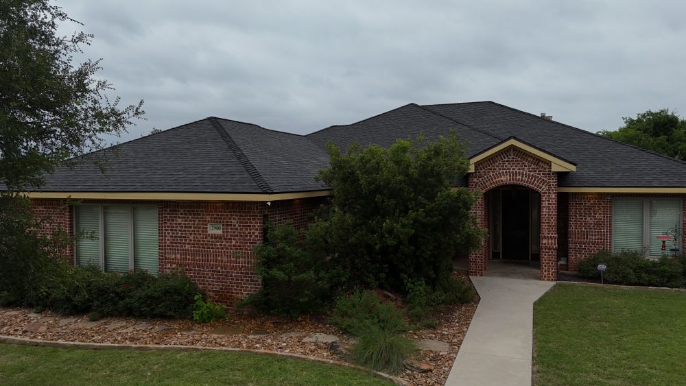 All Photos for Barcenas Roofing & Remodeling in San Saba, TX