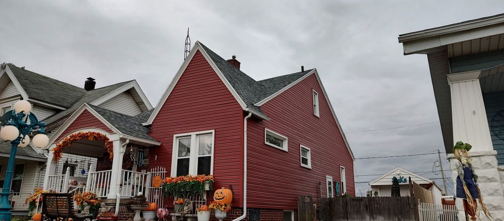 All Photos for American Property Preservation in Toledo, OH