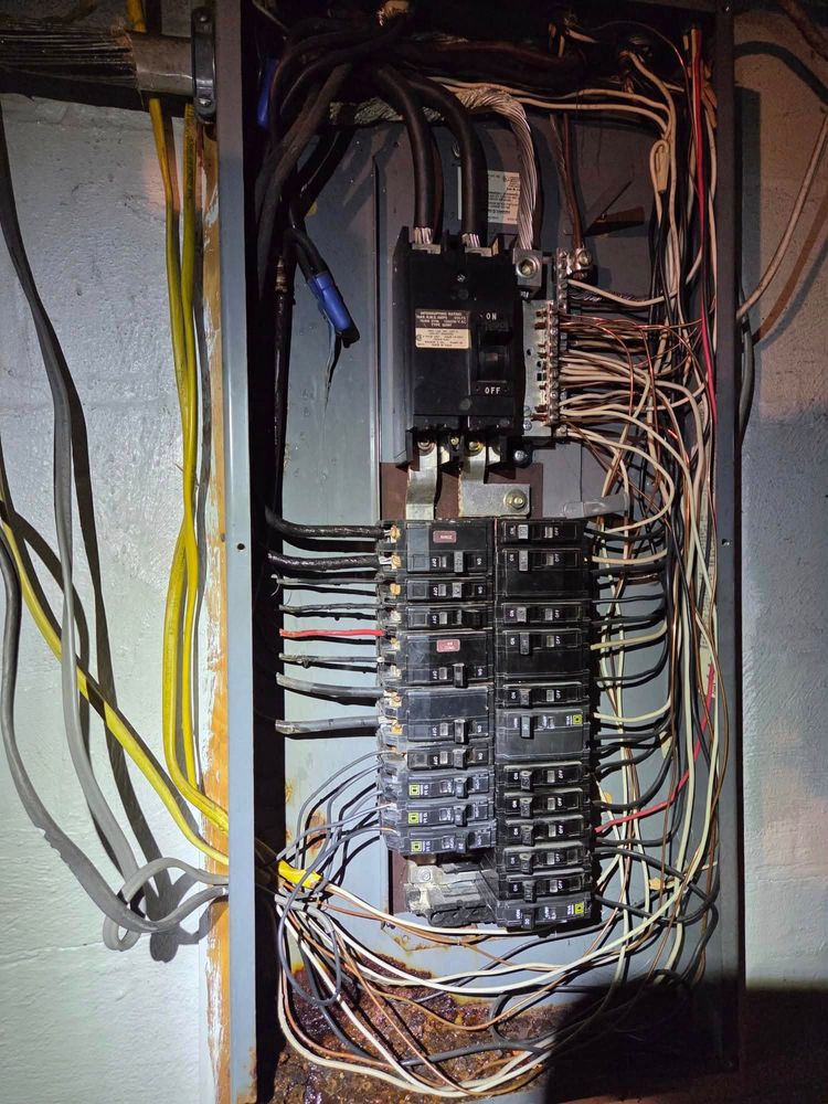 Electrician for Valley Electric in Lynchburg, VA