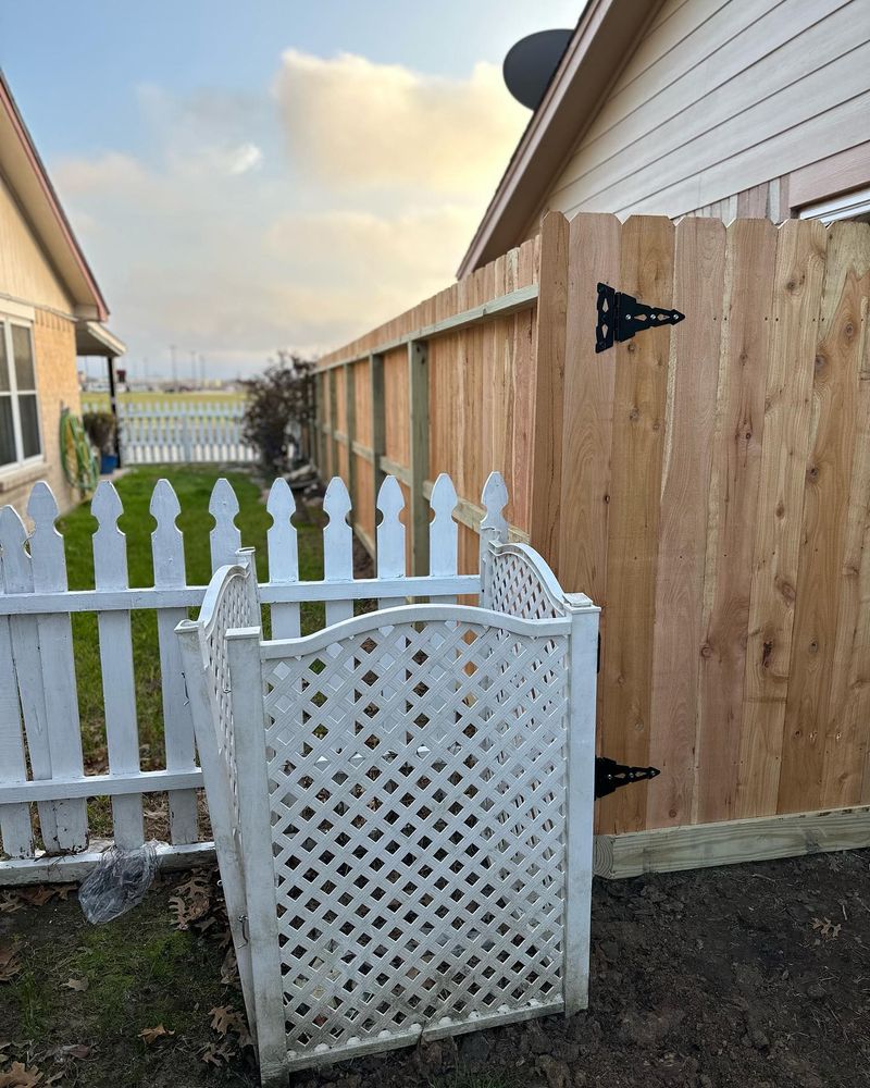 Fences for Morales Fence in South Houston, TX