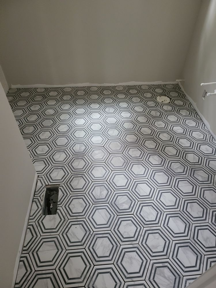 Bathroom Tiling for VersaTile in Deerfield, NH