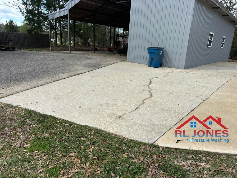 All Photos for RL Jones Pressure Washing  in    Monroeville, AL