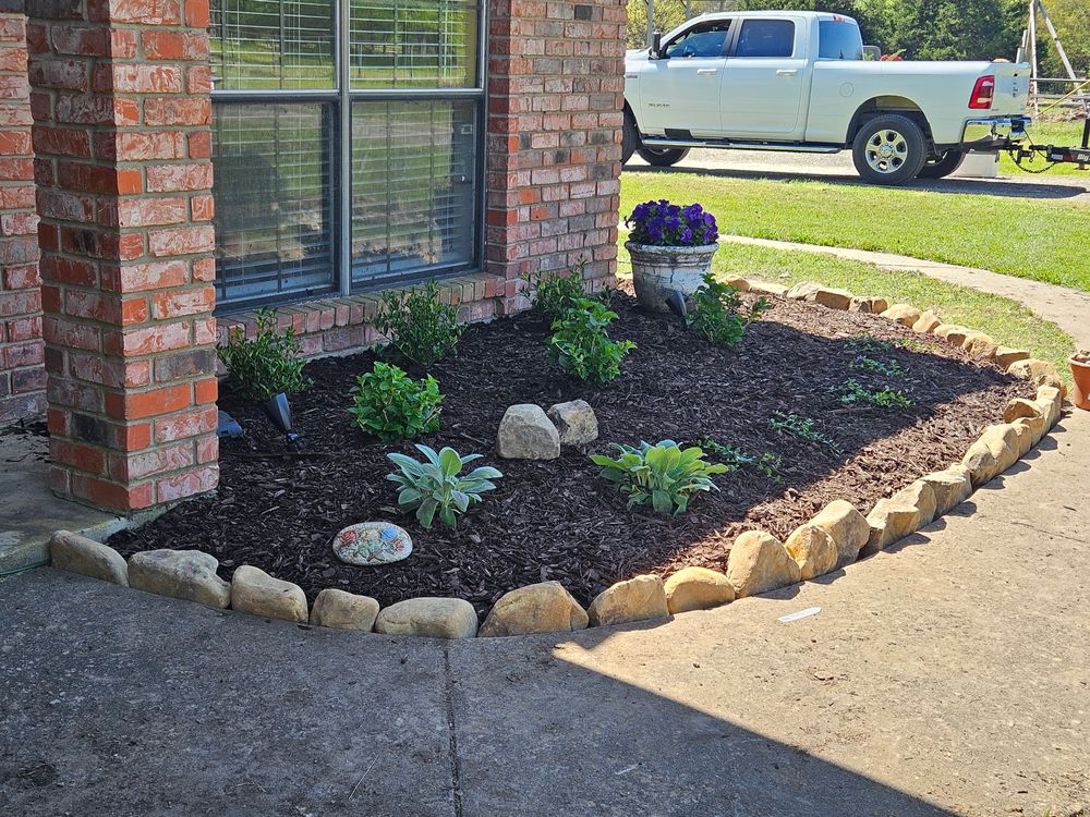All Photos for Ornelas Lawn Service in Lone Oak, Texas