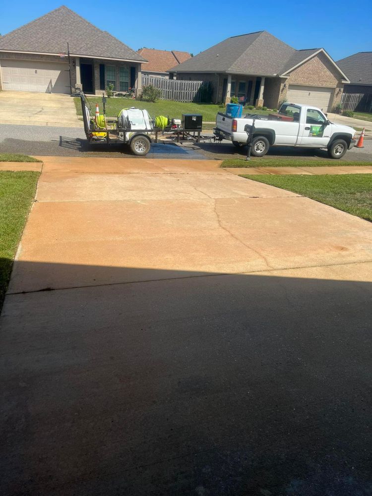 All Photos for All-Star Lawn Care & Soft Washing in Mobile, AL