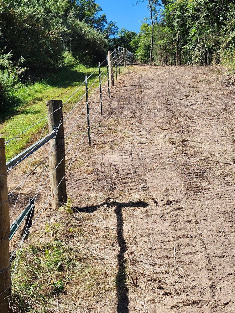 All Photos for HWY 2&65 Fabrication & Fencing in Humeston, IA