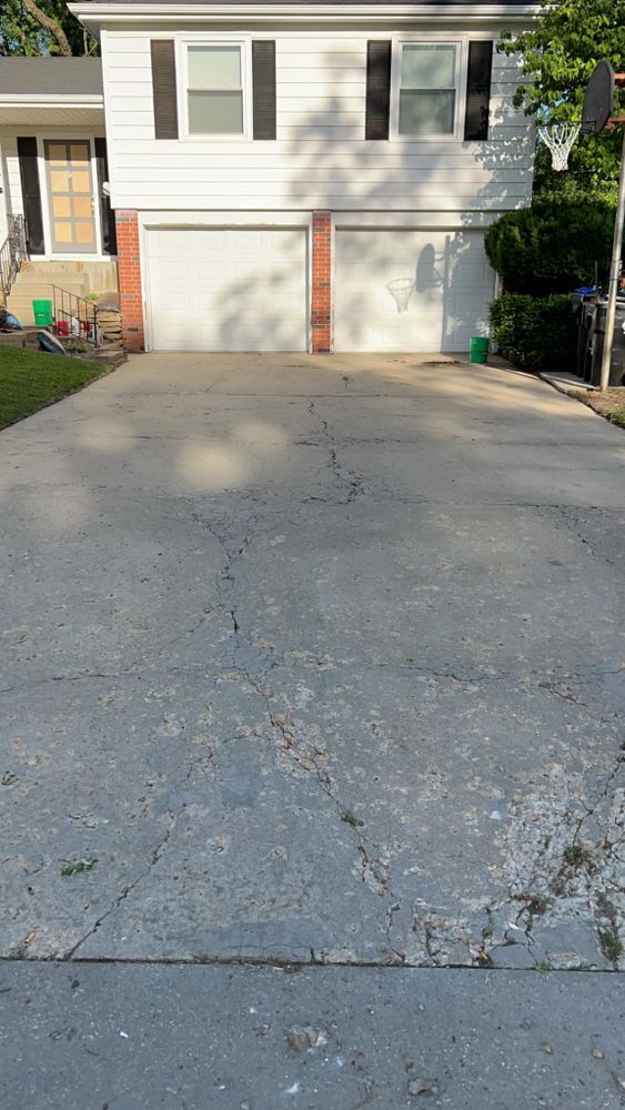 Revamp your home with our professional concrete services. From driveways and patios to foundations and walkways, we offer top-notch craftsmanship that enhances the beauty and durability of your property. for Travis Hill Concrete & Construction in Topeka, KS