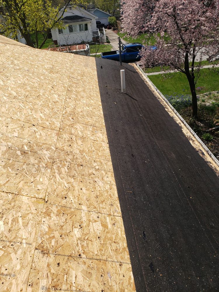 Roofing for Walkers Quality Roofing  in Midland, MI