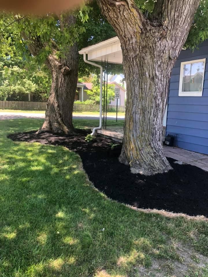Fall and Spring Clean Up for F&L Landscaping in Decatur, IN
