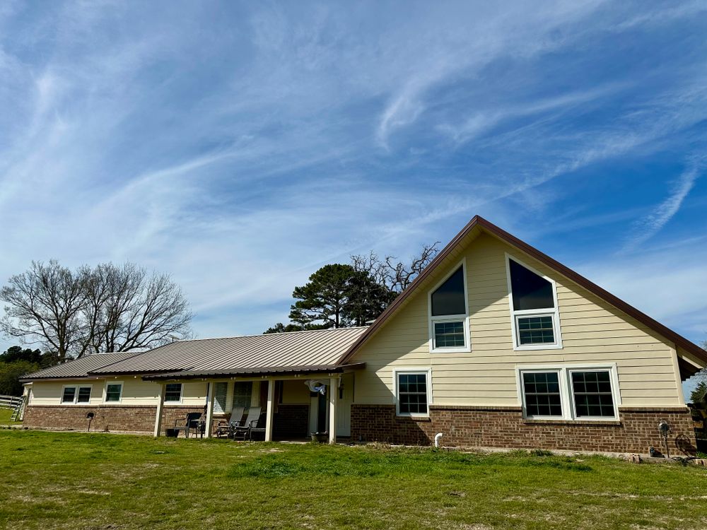Exterior Painting for Sapphire Stallion Painting in Grapeland, TX