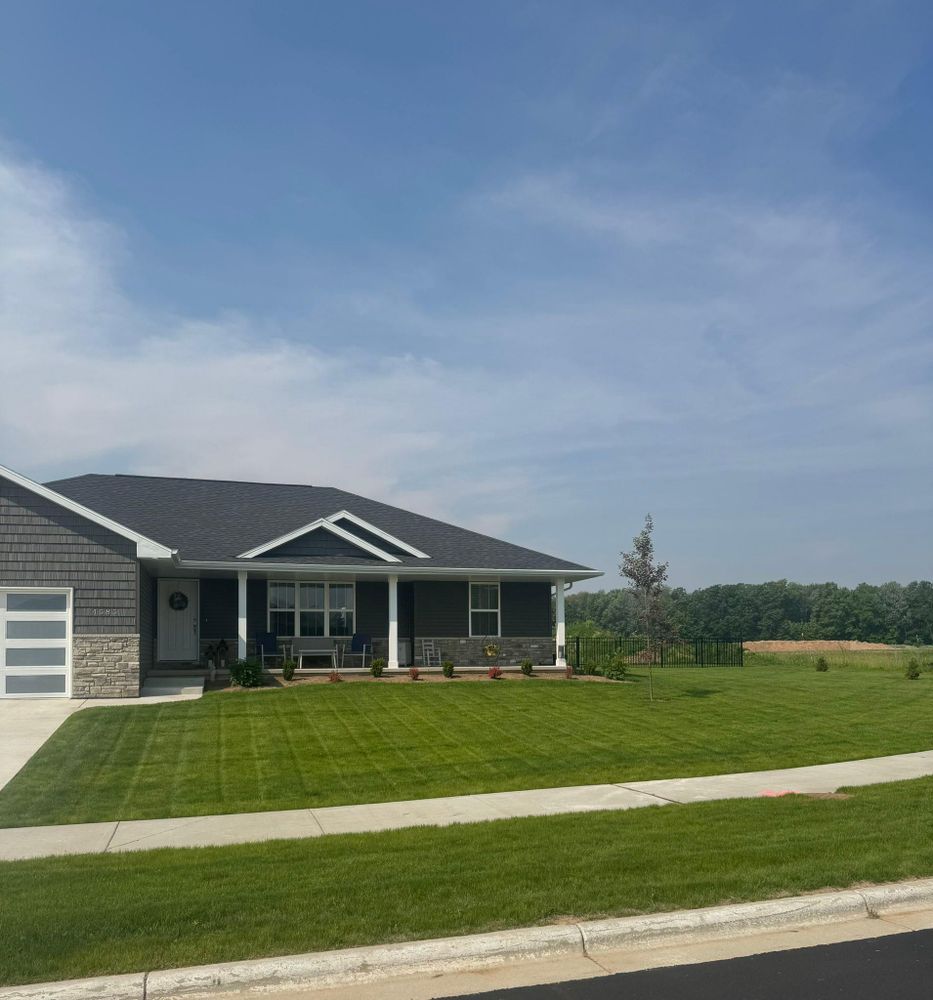 All Photos for Stitch's Landscape in Howard, WI
