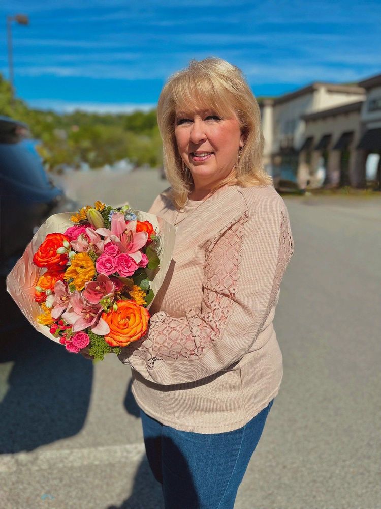 Landscape Design & Installation for Resnik Landscaping Services in New Kensington, PA