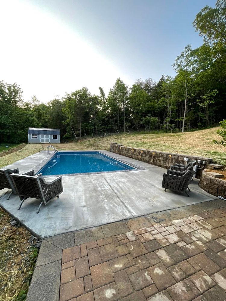 Hardscaping Landscaping for Horizon Construction in Covington, VA