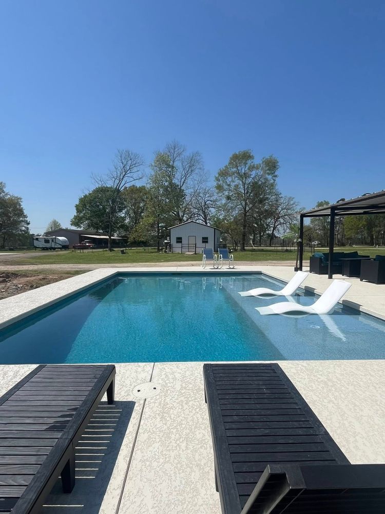 Superior Backyard Builders LLC team in Livingston, TX - people or person