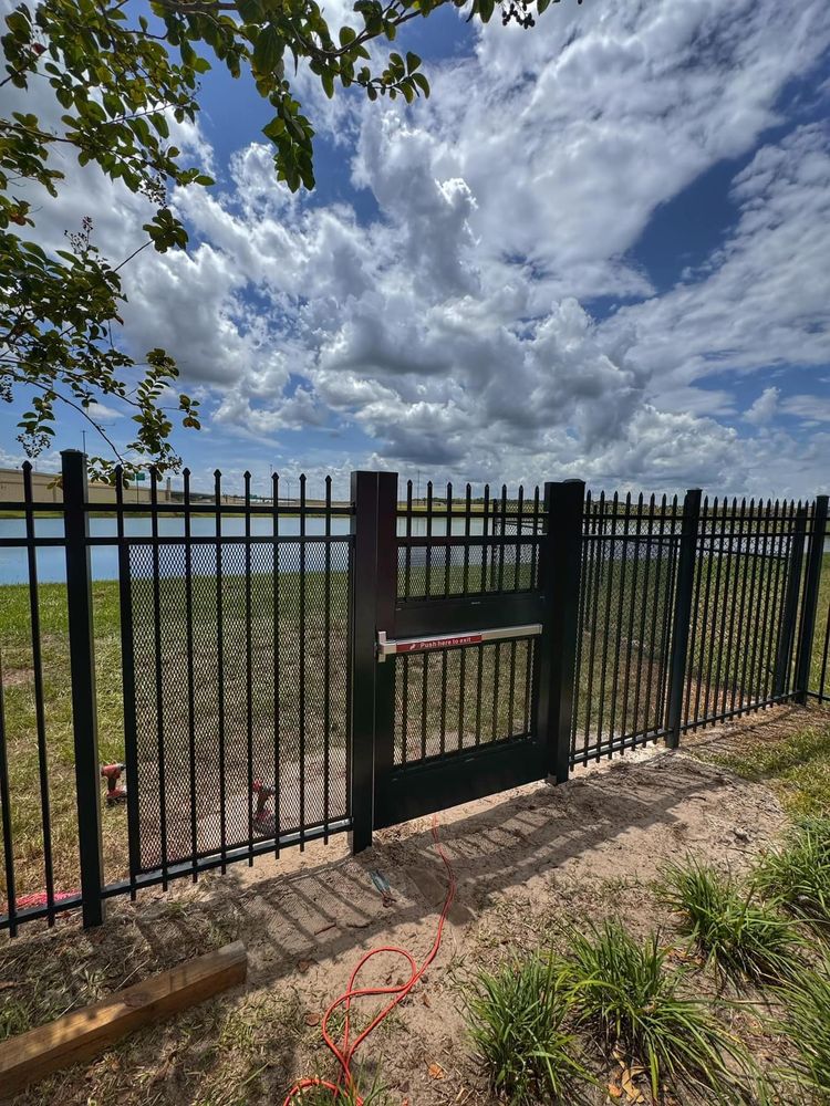 Fence Installation for E & E Irrigation and Fencing LLC in DeLand, FL