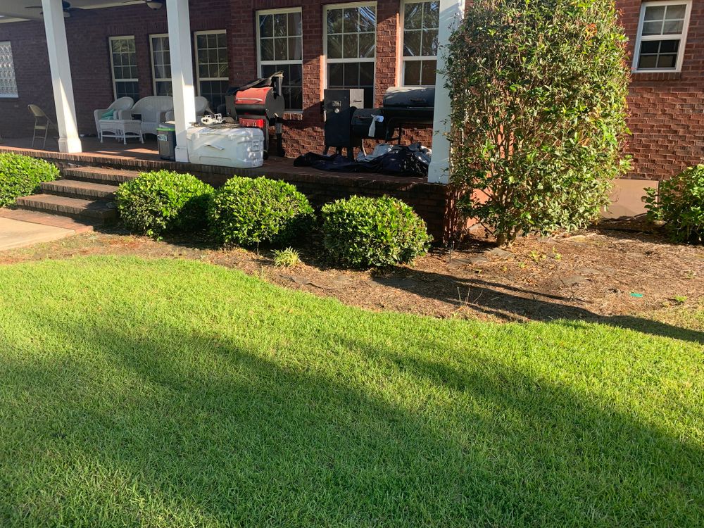 Our Garden Design and Installation service transforms your outdoor space with creative planning, beautiful plant selections, and expert craftsmanship, delivering a personalized garden that enhances curb appeal, function, and year-round enjoyment. for Miracle Works Landscaping in Albany, GA