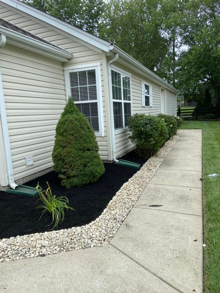 All Photos for Castle JR Landscaping & Painting LLC in Cincinnati, OH