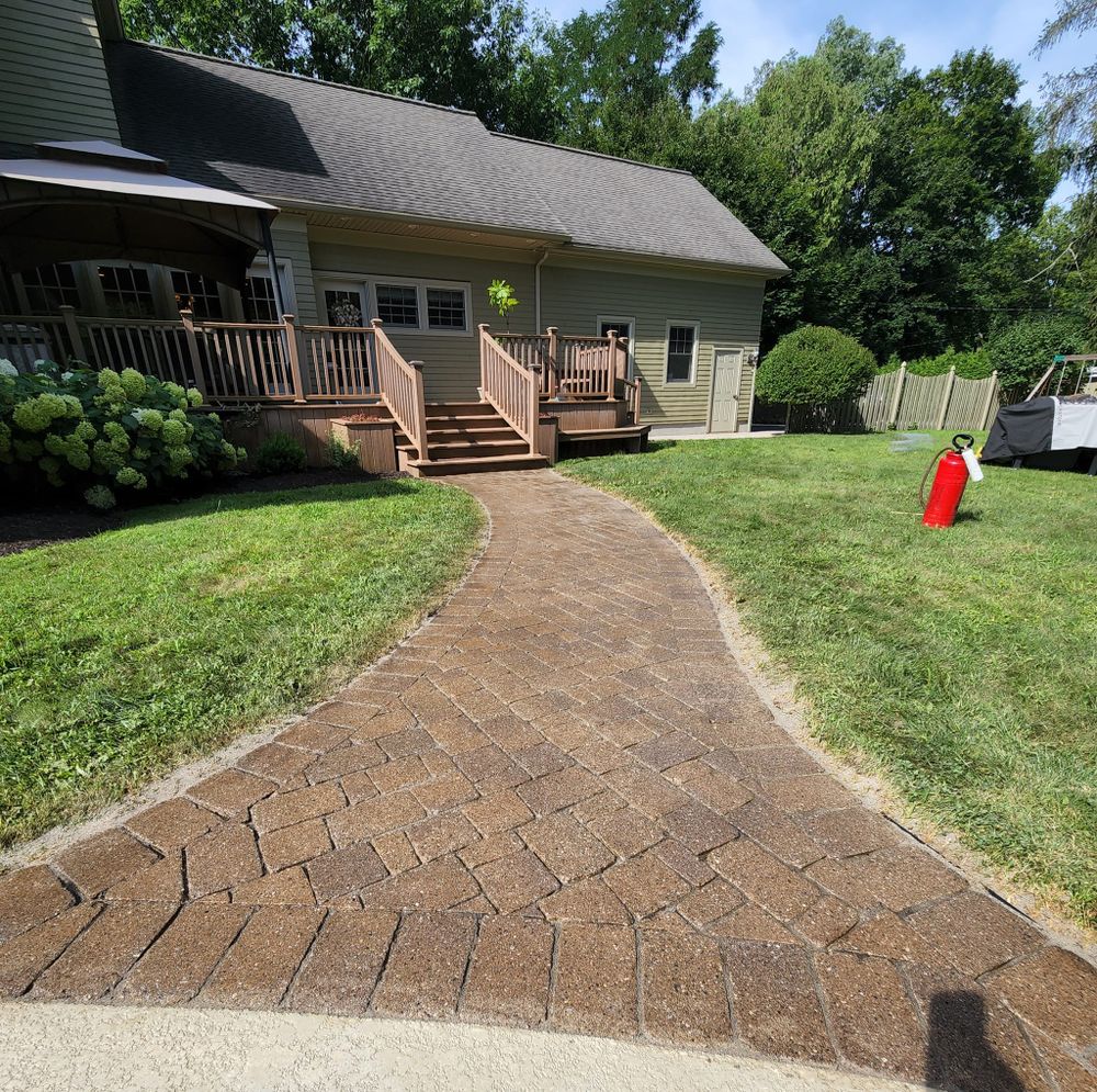 Hardscape washing  for Lamb's Landscapes & Hardscapes in Syracuse, New York